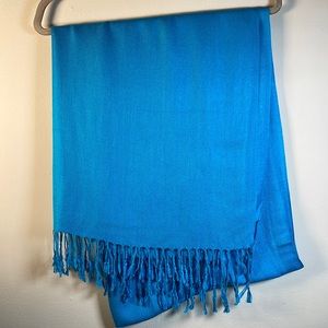 Blue pashmina